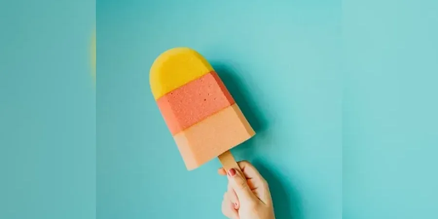 اختلفت المعلومات حول وجود فوائد للمثلجات