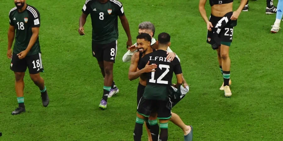 فرحة إماراتية بعد نهاية المباراة