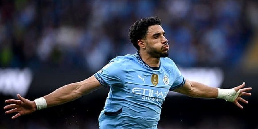 عمر مرموش يحتفل بهدفه