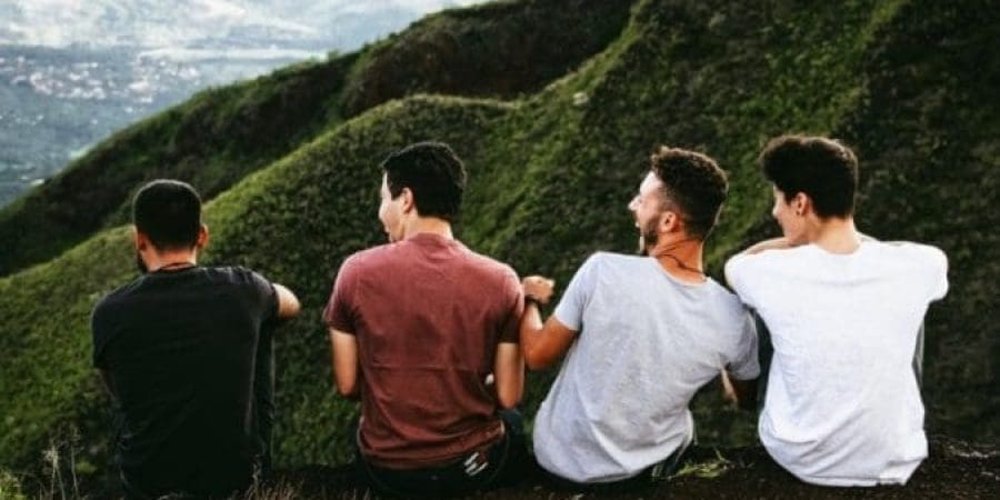 تصورات السعادة والرفاهية بين الشرق والغرب