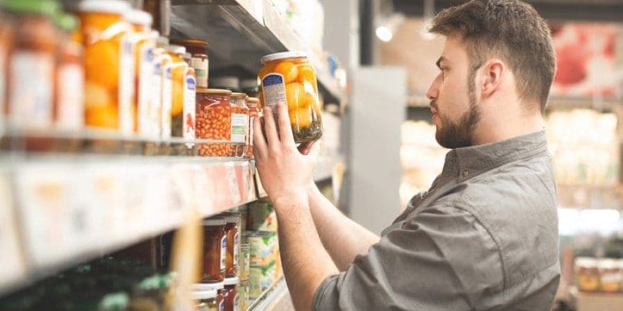 تاريخ انتهاء الصلاحية هل يعني رمي ملايين الأطنان من الأطعمة الصالحة للاستهلاك؟