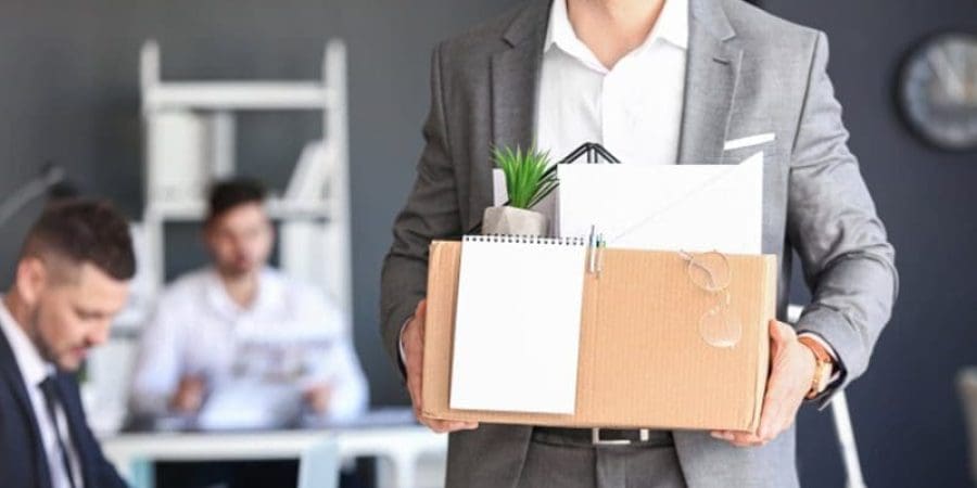 الاكتئاب يعتبر من بين الأسباب الرئيسية التي من شأنها أن تعُوق عملك في جميع أنحاء العالم