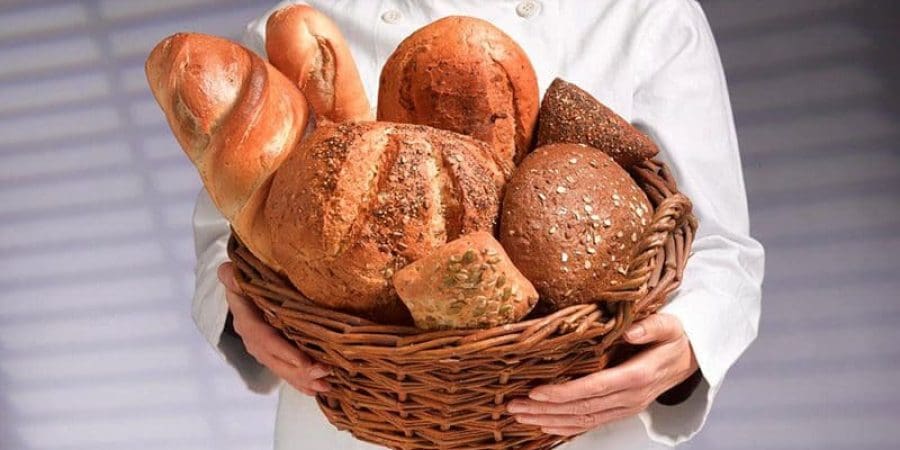 الخبز المصنوع من الحبوب الكاملة أفضل من الناحية الصحية.