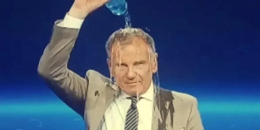 أحد أشهر الإعلاميين النمساويين