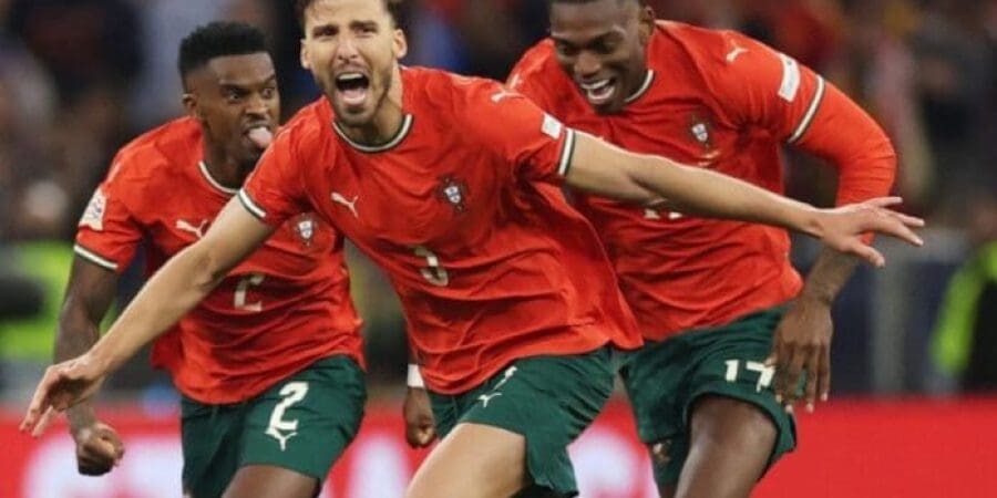 فرحة نجوم البرتغال بعد نهية ركلات الجزاء الترجيحية