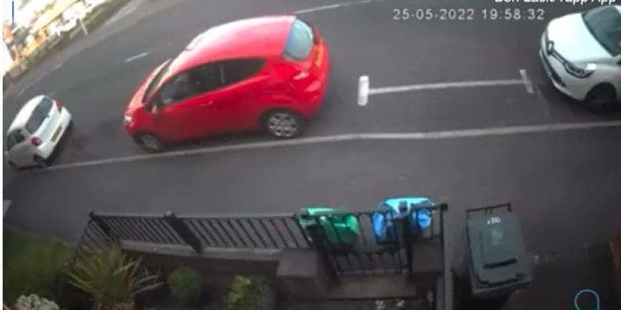 مقطع من الفيديو