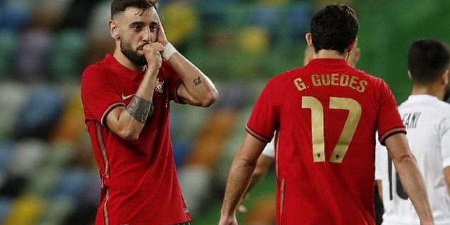 فرحة برونو بهدفه مع البرتغال