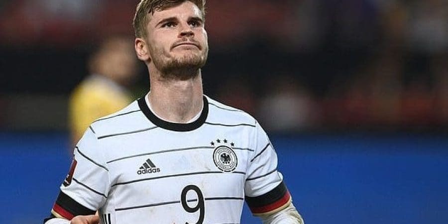 حسرة تيمو فيرنر بعد ضياع هدف سهل لمنتخب بلاده