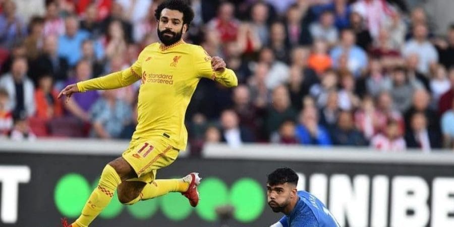 محمد صلاح يهدر فرصة تسجيل الهدف الثالث