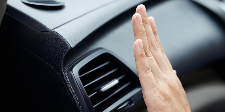 مكيف السيارة