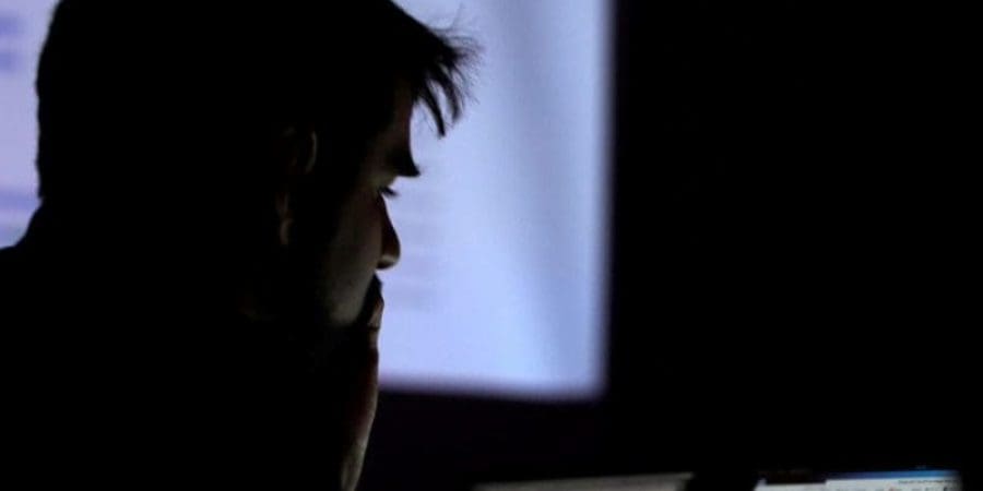 بيرسان أبلغ شركات التقنية عن الثغرة في برامجها فأصلحتها