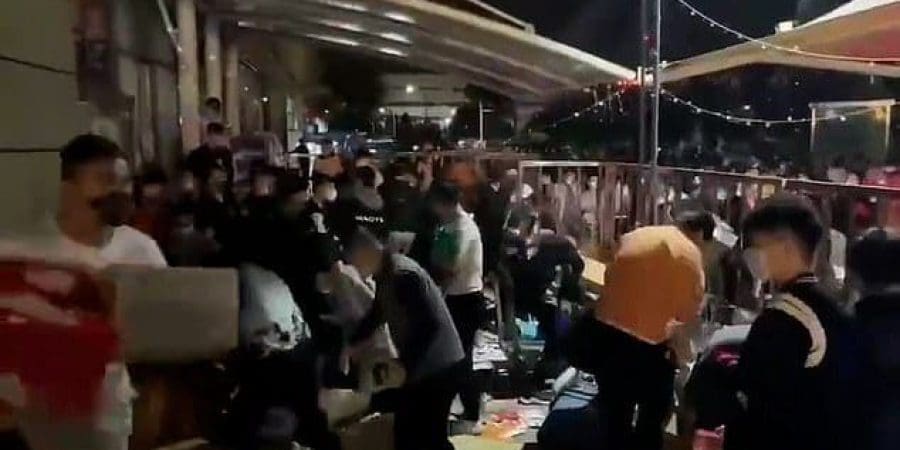 مقطع من الفيديو