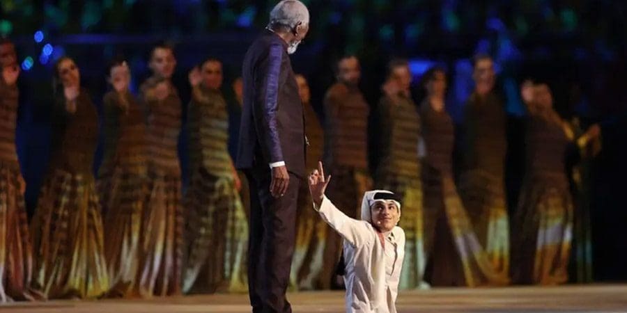 غانم المفتاح مع مورغان فريمان (فرانس برس)