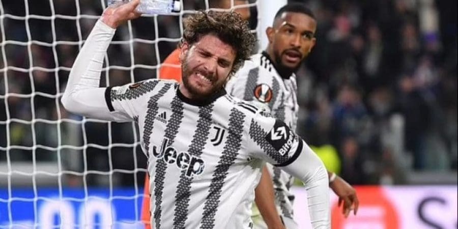 حسرة لاعب يوفنتوس بعد ضياع فرصة للتسجيل