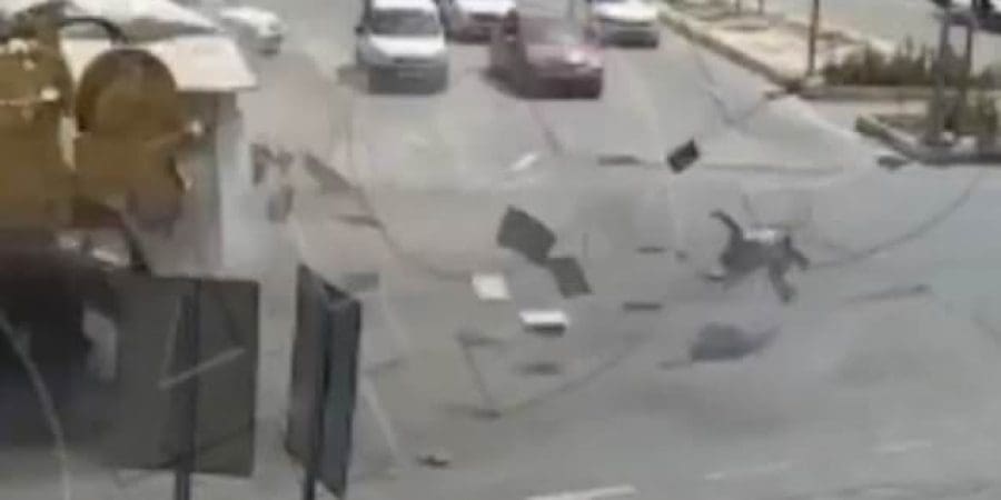 مقطع من الفيديو