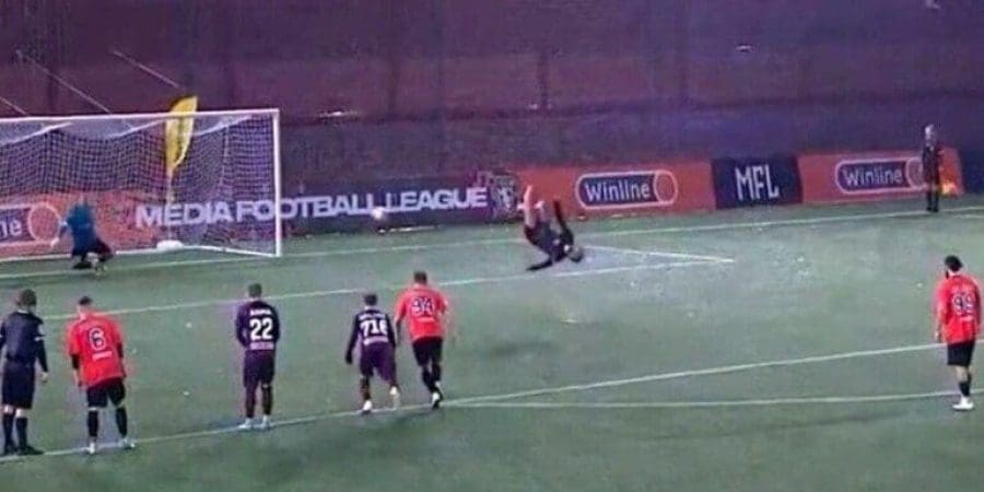 مقطع من الفيديو