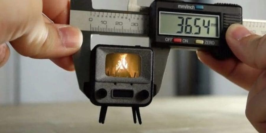 صنع أصغر تلفزيون في العالم.