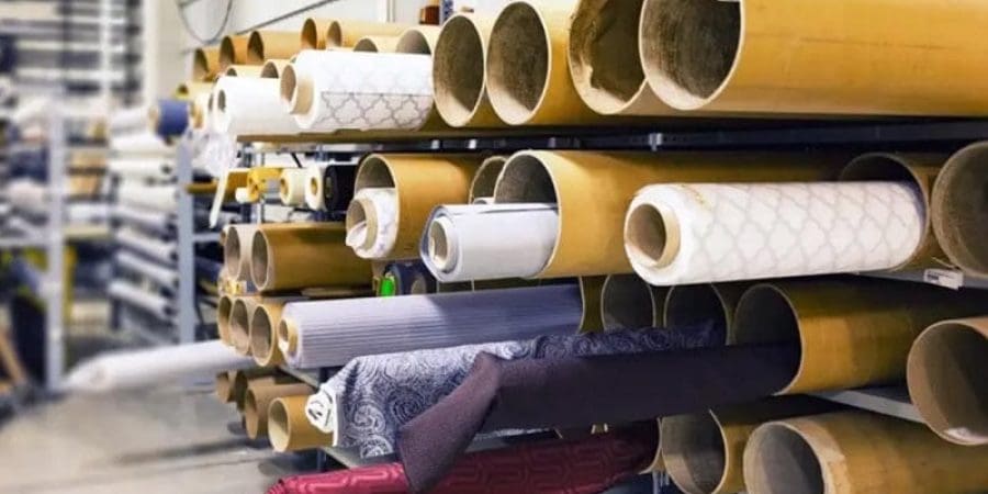 التأثير على قطاع الملابس العالمي لا يأتي فقط من ناحية روسيا بل وأوكرانيا أيضًا (بيكسلز)