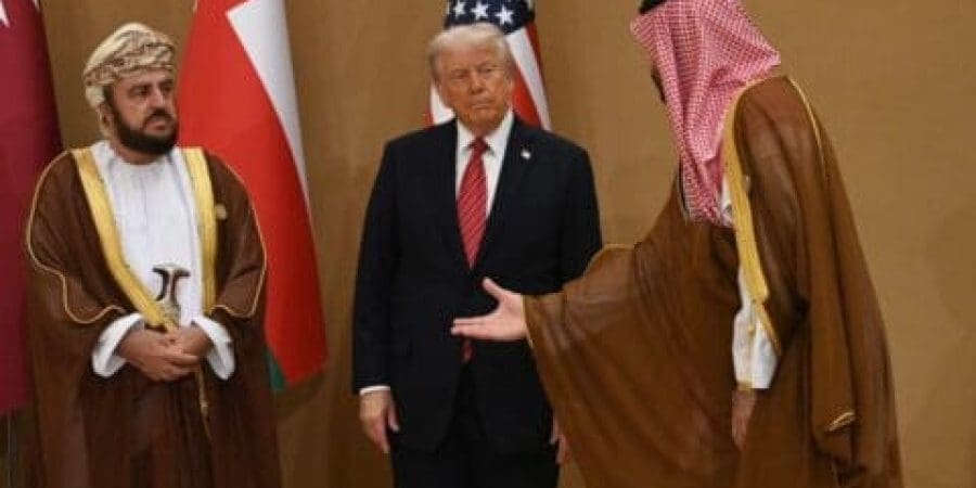 سُموّ السّيد أسعد يترأس وفد سلطنة عُمان في القمّة الخليجية - الأمريكيّة