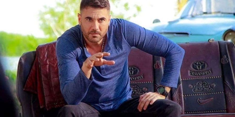 أحمد عز بطل فيلم "العارف" (مواقع التواصل)