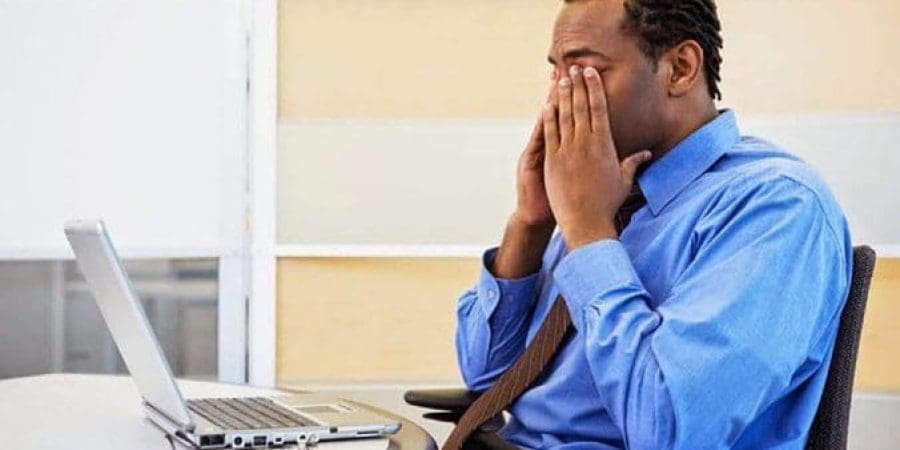 دراسة تحذر من قضاء الكثير من الوقت أمام شاشات التلفزيون والكمبيوتر