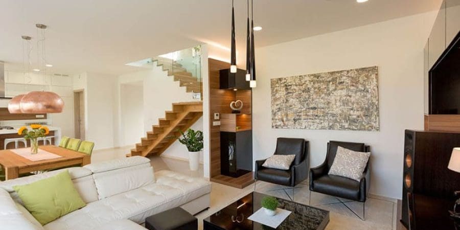 يستحسن اختيار الإكسسوارات الخاصّة بالحيوانات الأليفة عمومًا بصورة تنسجم مع أسلوب أثاث المنزل