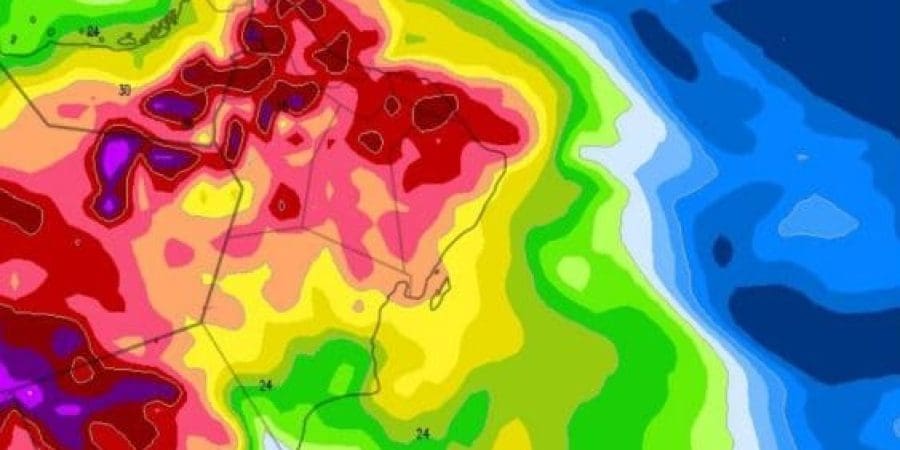 أمطار غزيرة متوقعة إلى شديدة الغزارة