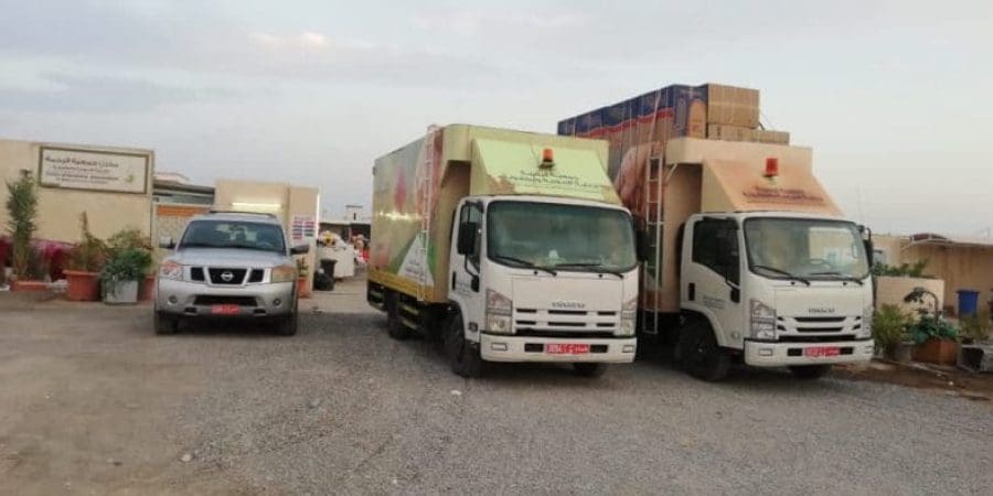 جمعية الرحمة تبدأ بتسيير قافلة الرحمة لدعم المتأثرين