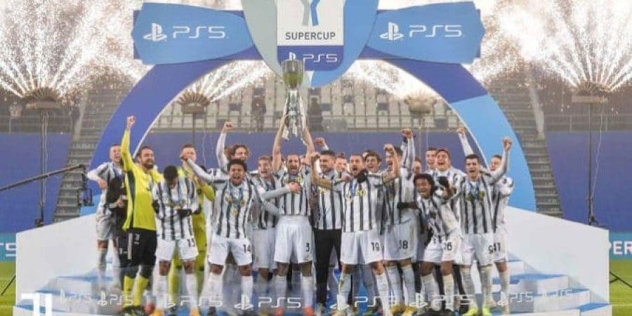 نجوم يوفنتوس يحتفلون بلقب كاس السوبر الإيطالي