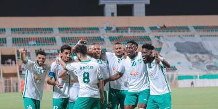 فرحة لاعبي النهضة بعد الفوز