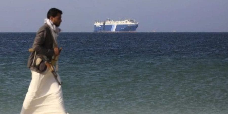 الحوثيون: عملياتنا العسكرية "لن تتوقف" في البحر الأحمر