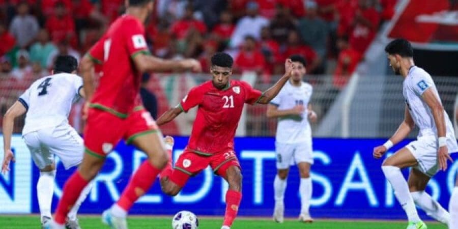 من لقاء منتخبنا مع العراق