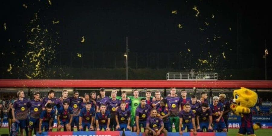 برشلونة يحرز كأس خوان جامبر