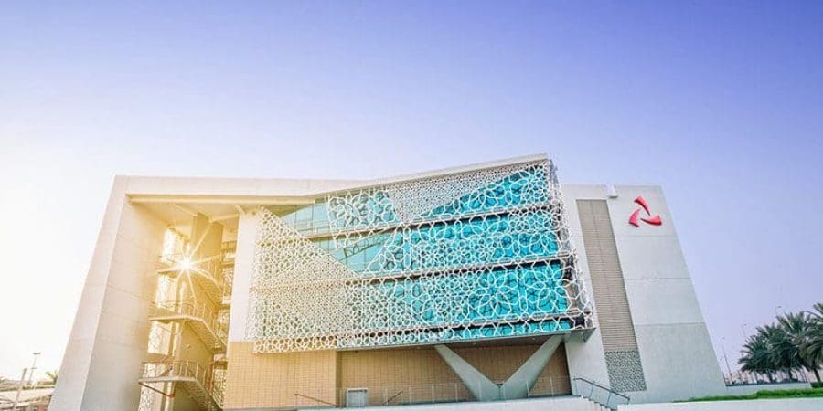 المبنى الرئيس لبنك مسقط