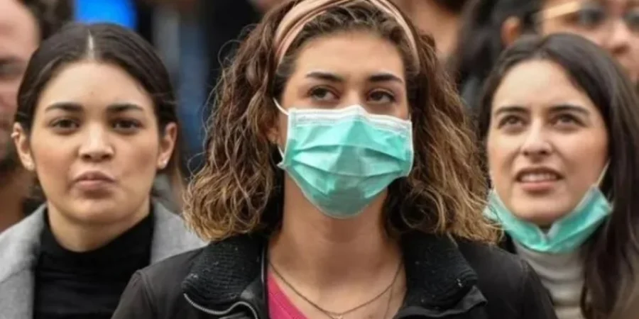 النساء أكثر عرضة للإصابة بكوفيد