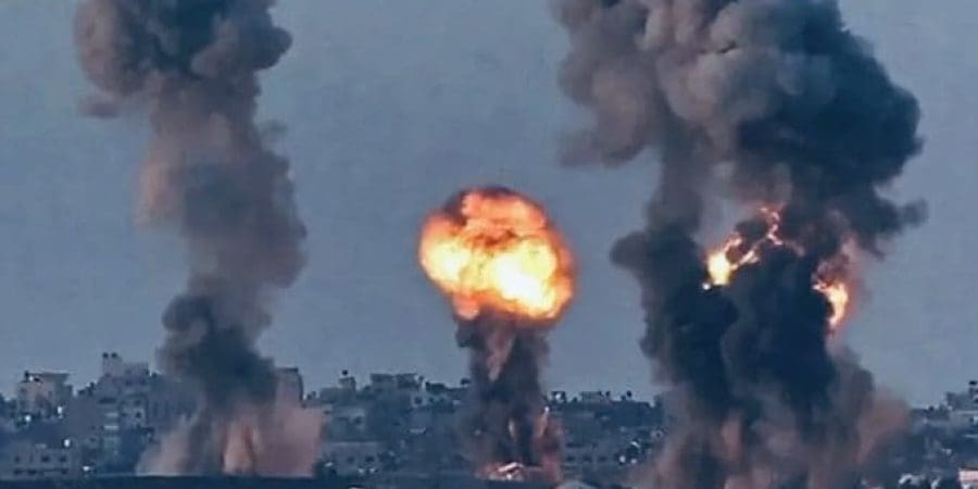 تجدد الحرب على غزة.. 109 شهداء وجرحى في غارات اسرائيلية