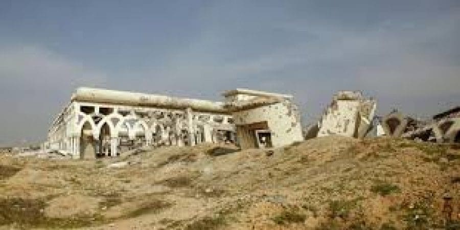 جيش الاحتلال يدمر مطار ياسر عرفات