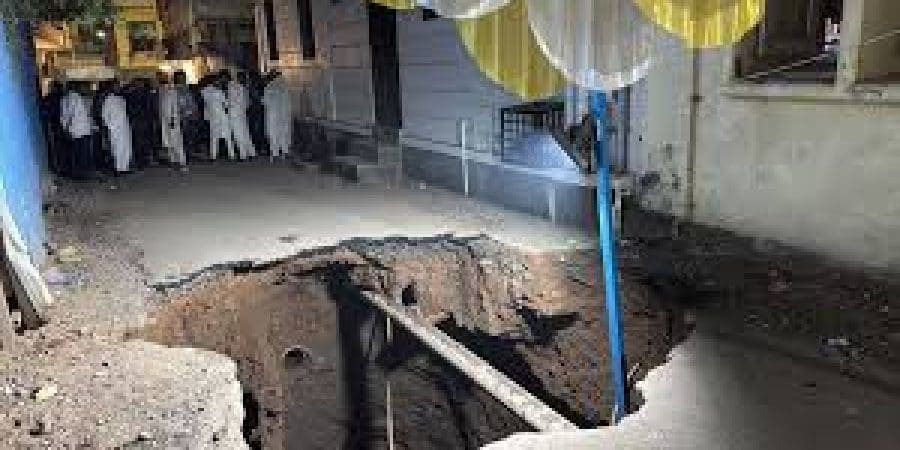 انهيار أرضي يوقف حفل زفاف بطريقة مفاجئة