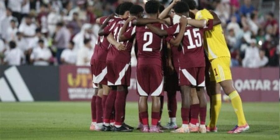 قطر تخسر ضربة البداية أمام إيطاليا