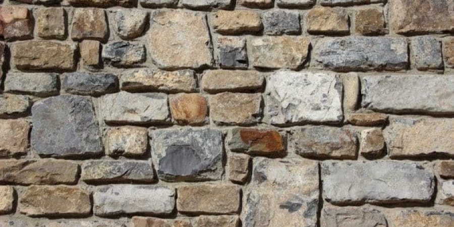 تركيب حجر منزل | تعبيرية