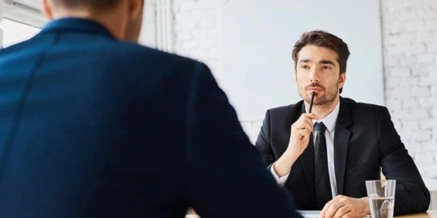 إقناع الآخرين | تعبيرية