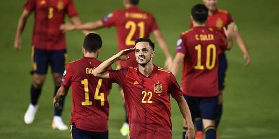 فرحة نجوم منتخب إسبانيا بالفوز الكبير