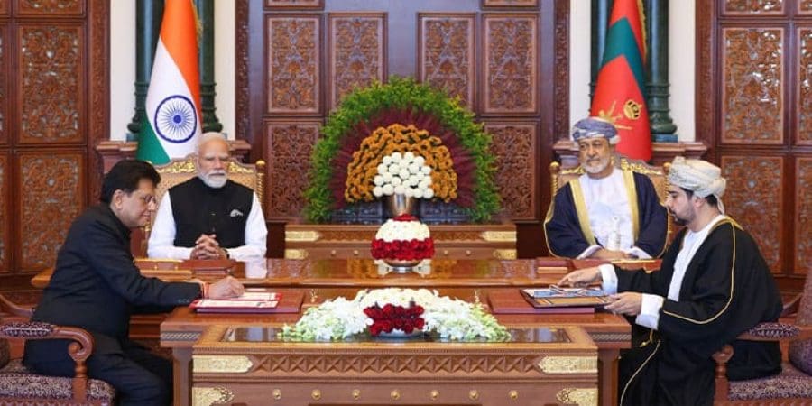 توقيع اتفاقية الشراكة الاقتصادية مع عُمان