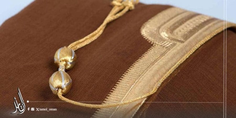 سلطنة عُمان تُدرج "البشت" في اليونسكو