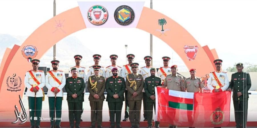 الجيش السلطاني العُماني وصيفا لمسابقة عصا قياس الخطوات العسكرية بمملكة البحرين