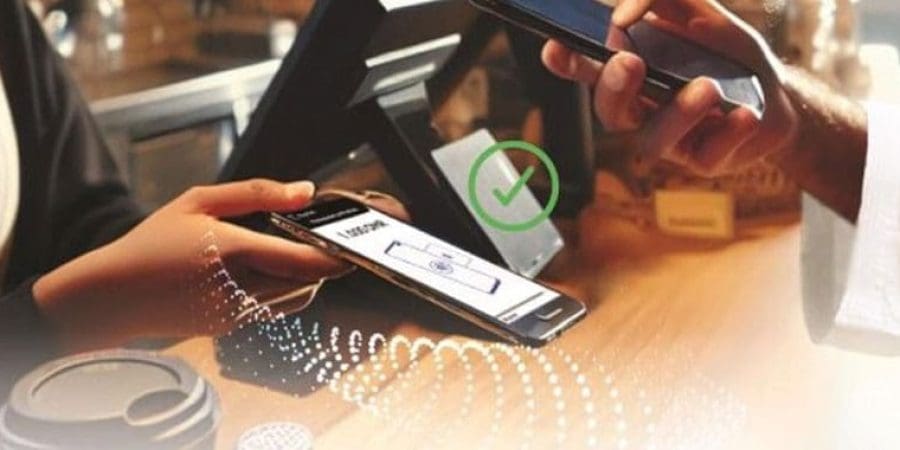 أنظمة الدفع الرقمي في سلطنة عمان تسجل أرقامًا قياسية