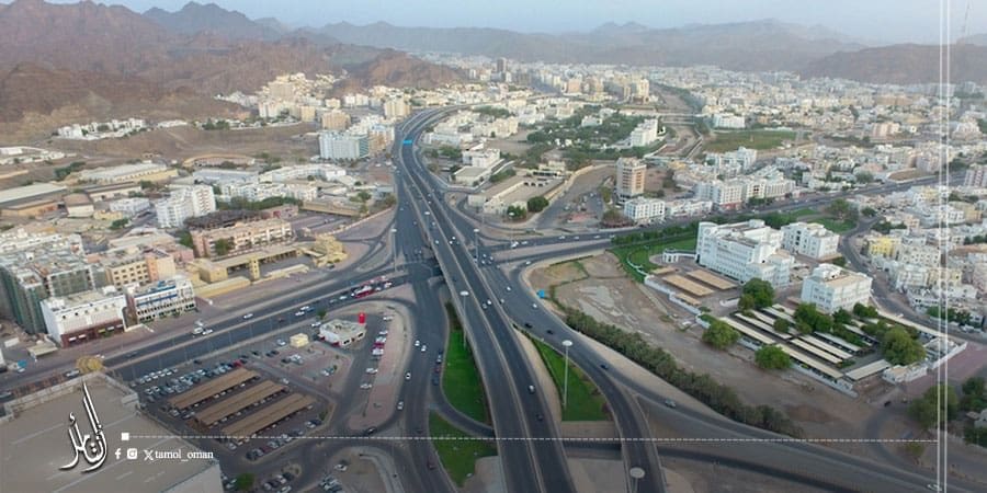 العقارات في السلطنة