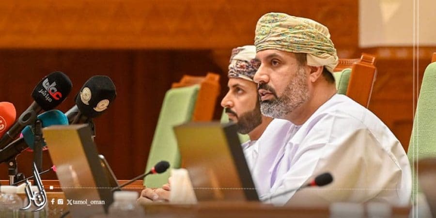 معالي الدكتور محاد باعوين وزير العمل