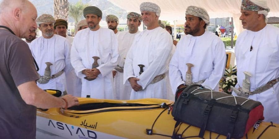 انطلاق رحلة "عُمان 3165"