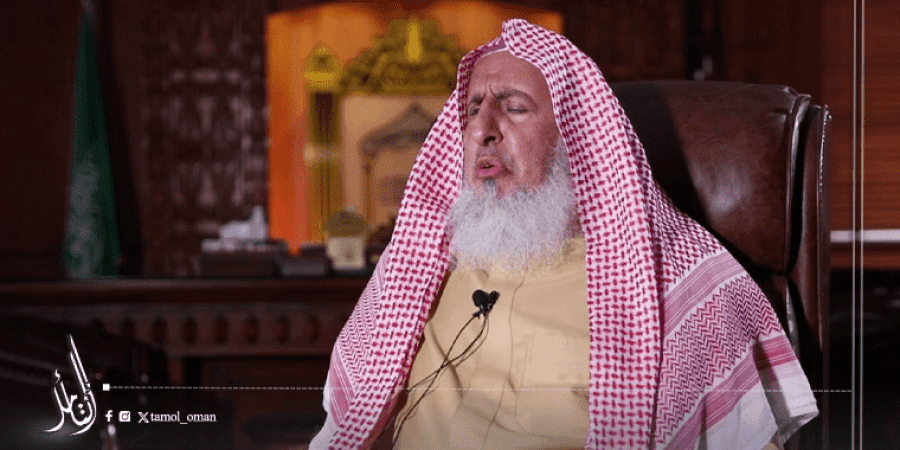وفاة مفتي عام السعودية الشيخ عبد العزيز آل الشيخ